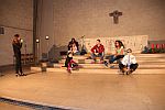 Jugendliche spielen Theater